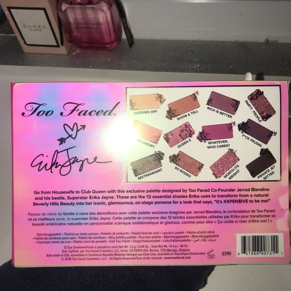 Too Faced Pretty Mess palette - Picture 3 of 8
